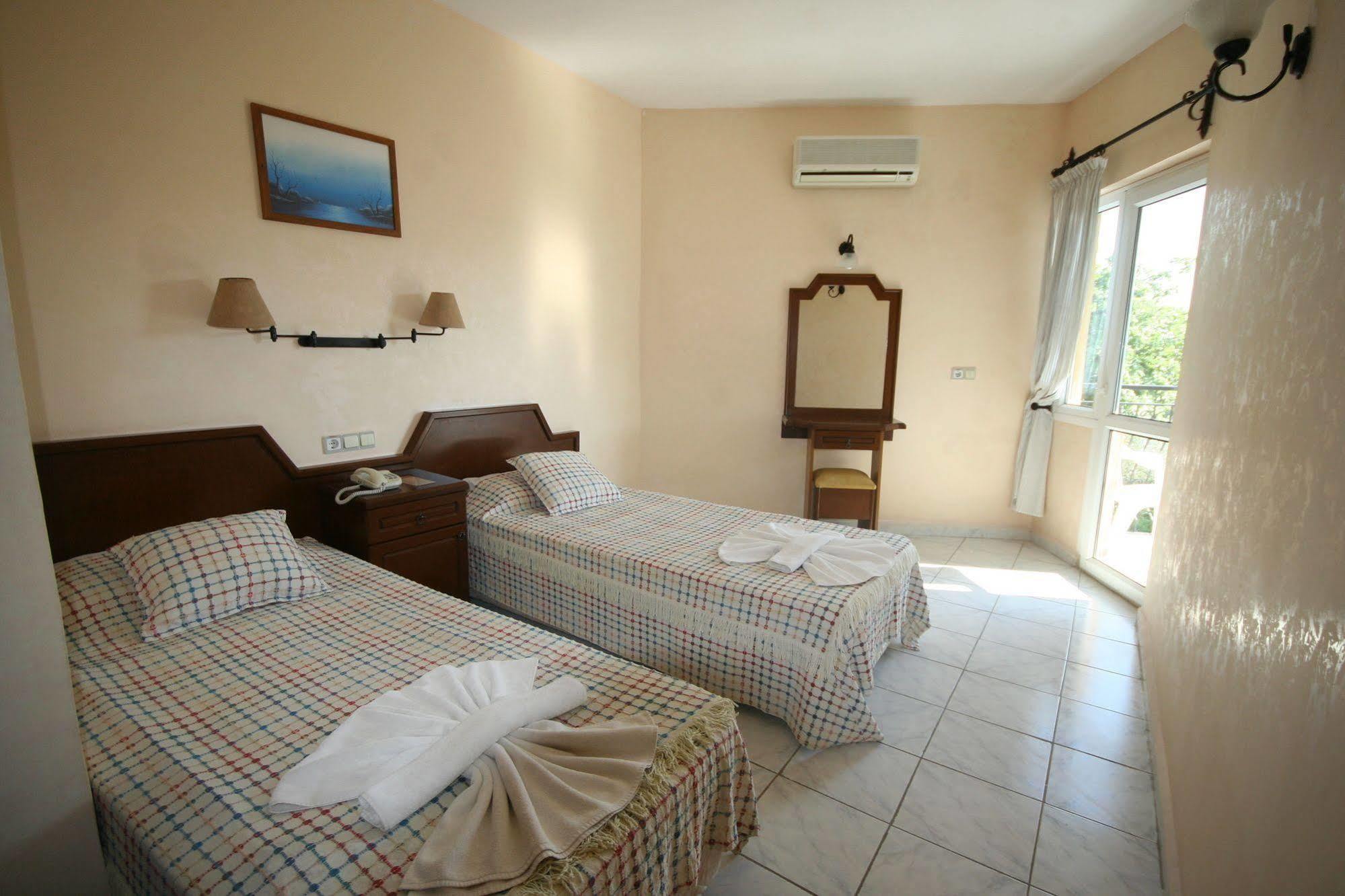 Cypriot Hotel Öludeniz Exteriör bild